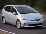 Toyota Prius MPV v 2011 года